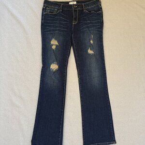 Bullhead Women’s K2K Low-Rise Bootcut jeans with embroidered pockets Size 11R